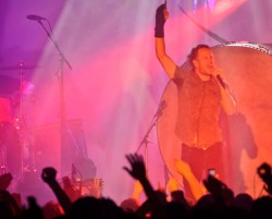 IMAGINE DRAGONS